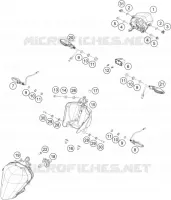 PHARE / FEU ARRIERE pour KTM 200 DUKE WHITE ABS - CKD de 2020